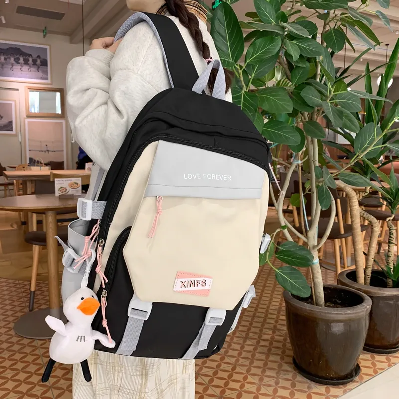 Tong Tong Rabbit Nylon Backpack Women's Black/Blue/Red/Green-4