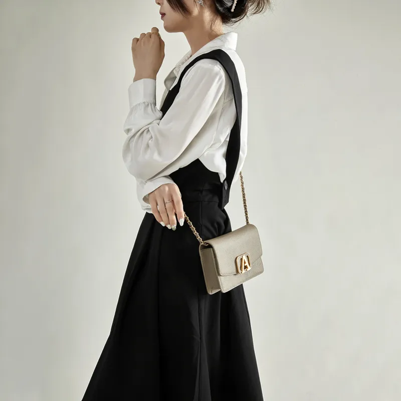 AQUASCUTUM Embossed Cow Leather Crossbody Bag Shoulder Bag Backpack Women's Brown & Black-16