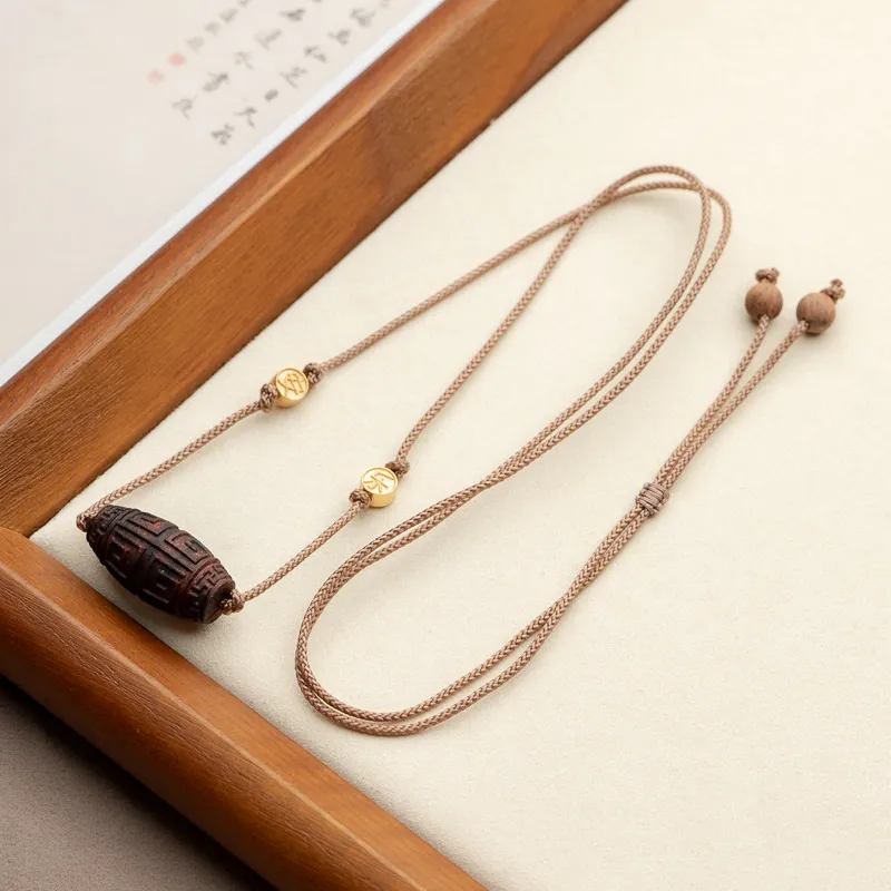Xianyuan Agarrattan Necklaces Unisex-1