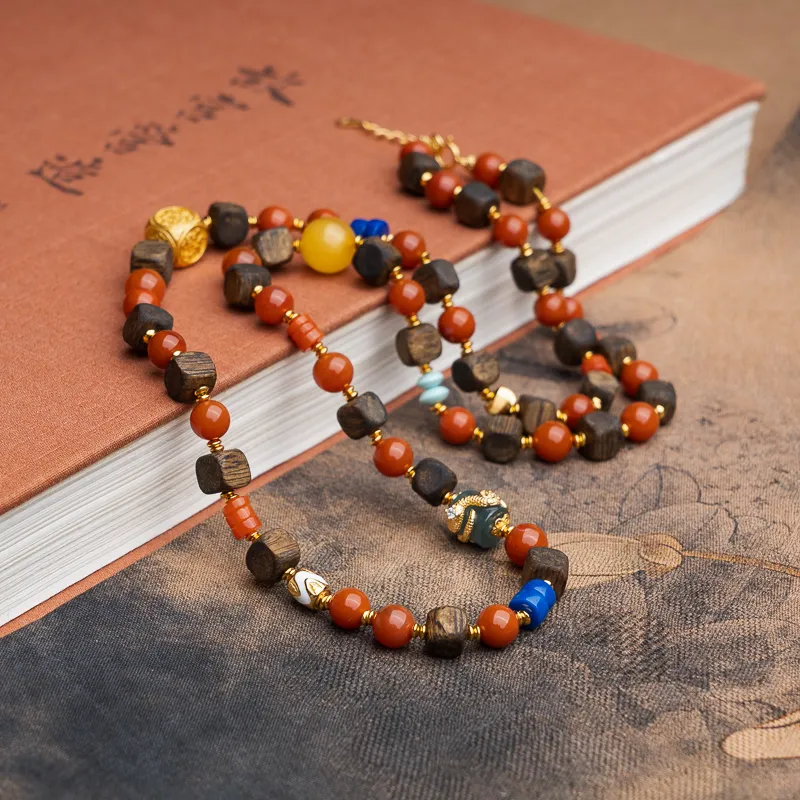Xianyuan Agarwood Bead Chain Unisex-1