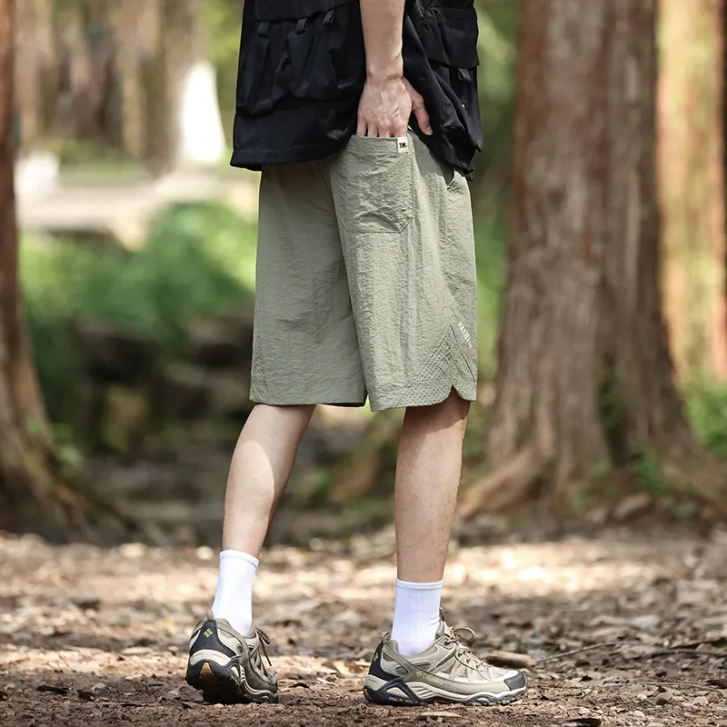 THREEAGAINTHR33 Casual Shorts Unisex-10