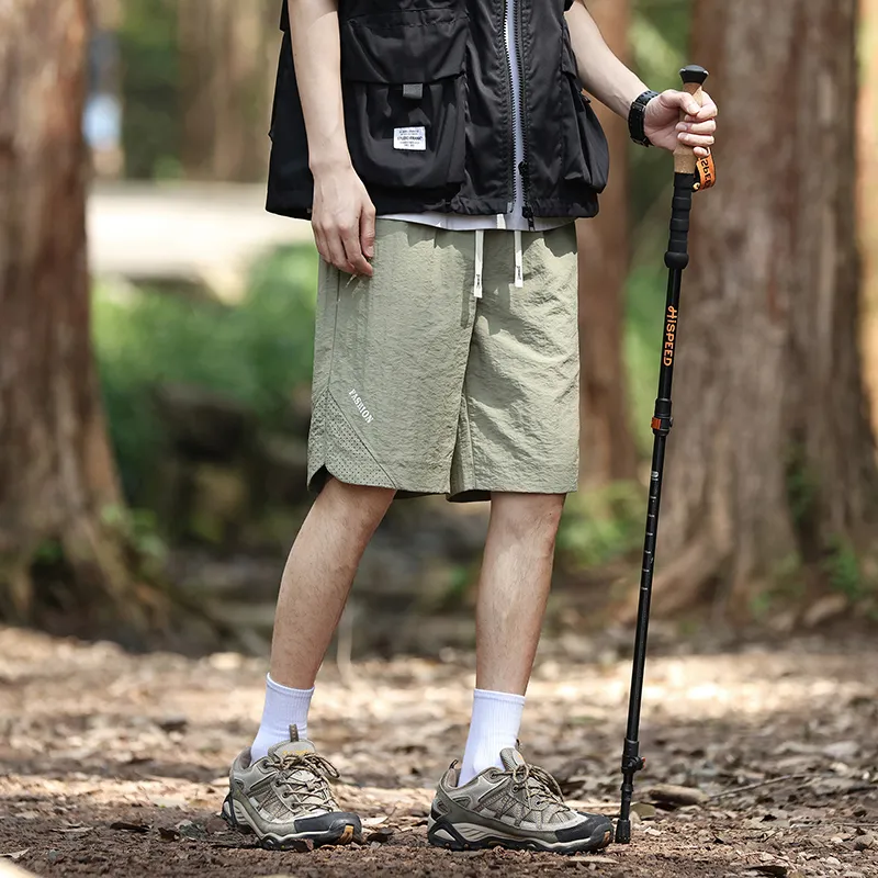 THREEAGAINTHR33 Casual Shorts Unisex-9