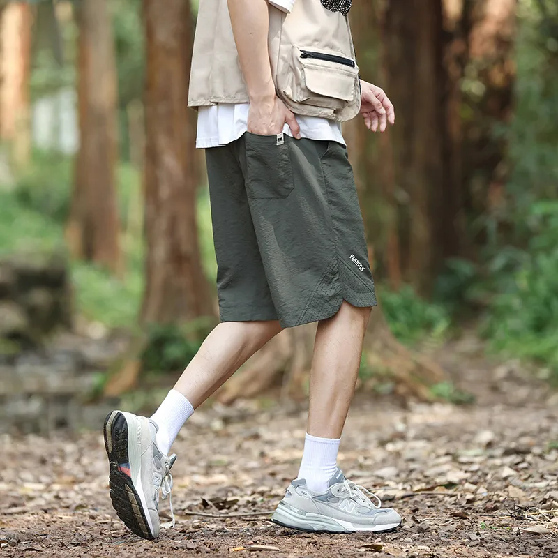 THREEAGAINTHR33 Casual Shorts Unisex-22