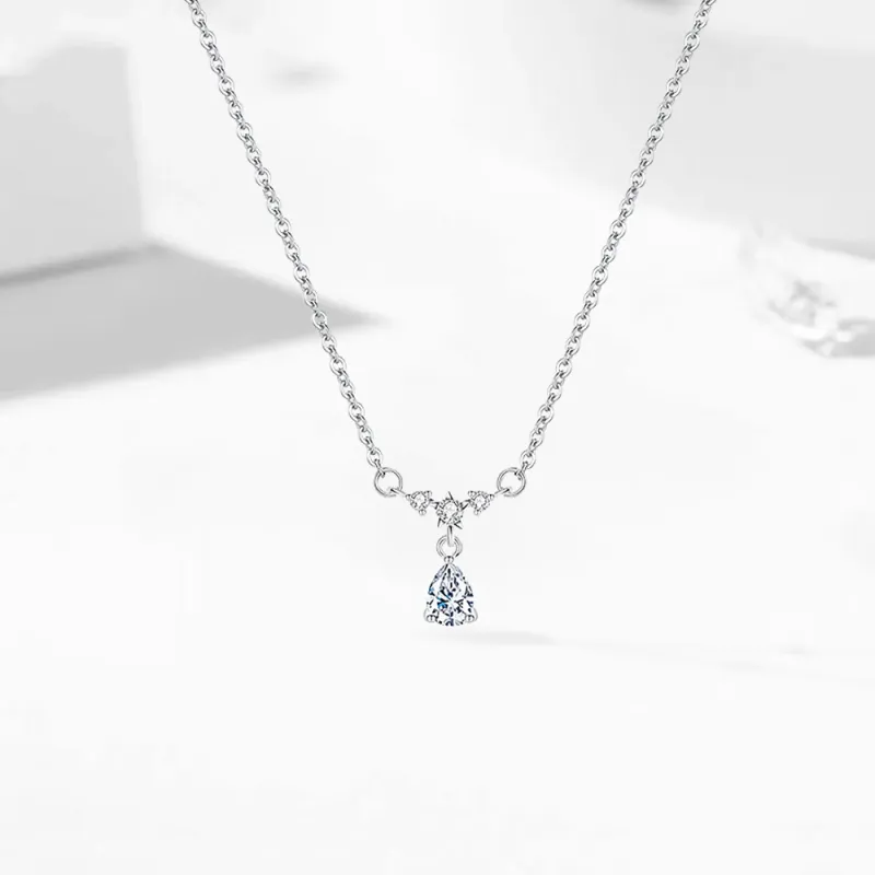 EUA Sweet Adornments Of Love Necklaces Women's-1