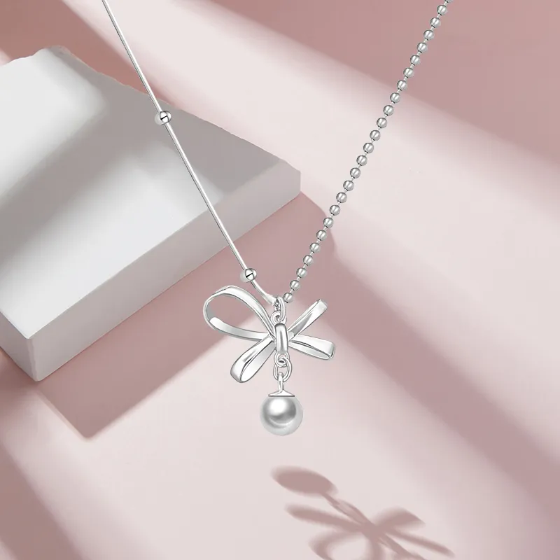 EUA Sweet Adornments Of Love Necklaces Women's-1