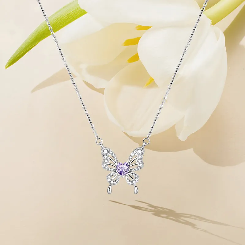 EUA Good Luck Alloy Necklaces Women's-1