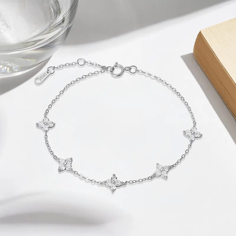 EUA Alloy Gift Box Set Bracelet Women's-1