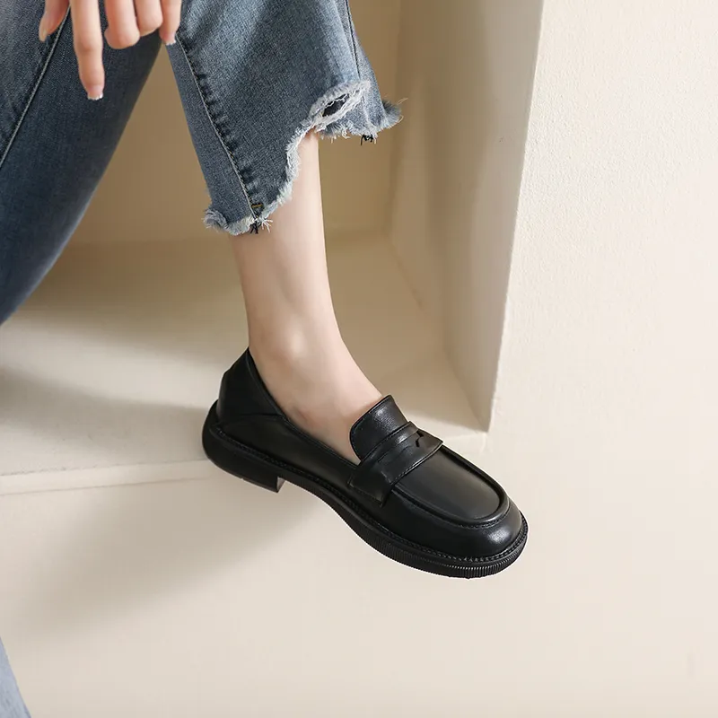 Zomila Loafers Women's Black-4