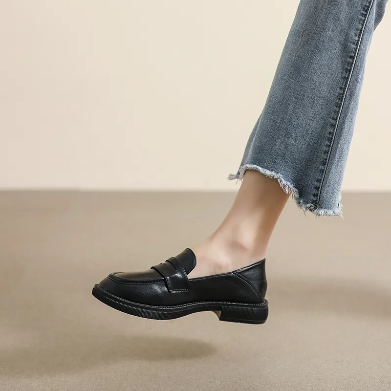 Zomila Loafers Women's Black-2