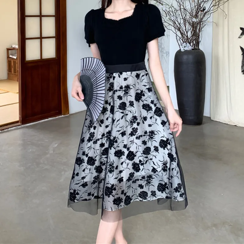 Pa33word Short Sleeved Dress Women's-8