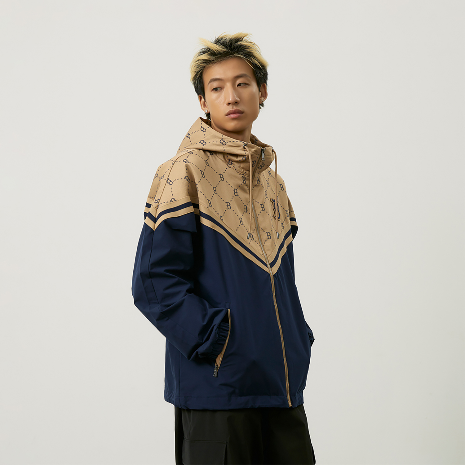 MLB MONOGRAM Reading Collection Jackets Unisex Light Beige S