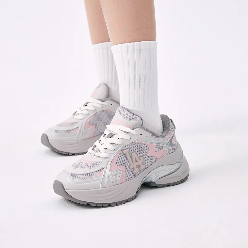 MLB Curve Runner Durable Breathable Lightweight Low Top Chunky Sneakers Women's Gray-3