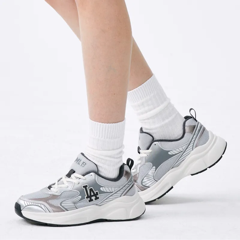 Ive worn sneakers with a gown