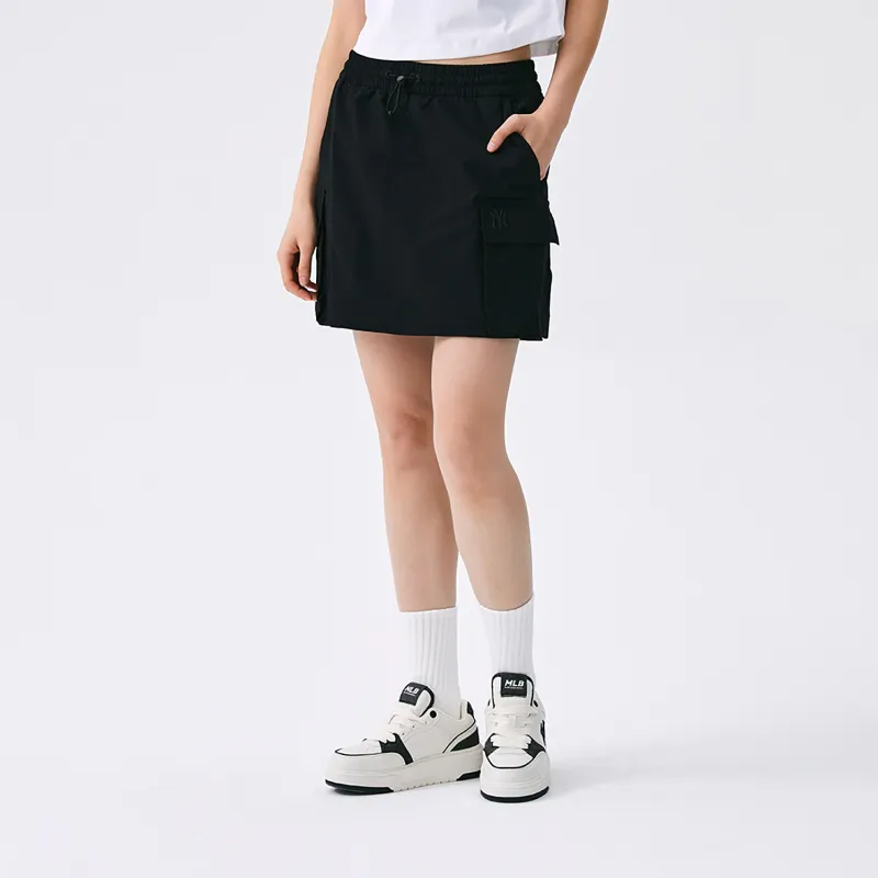 MLB New York Yankees Basic Collection SS25 Cargo Short Skirts Women's Black-3