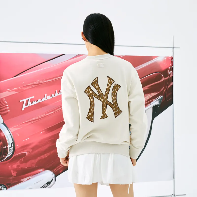 MLB MONOGRAM Collection New York Yankees Crewneck Sweatshirt Unisex Cream-2