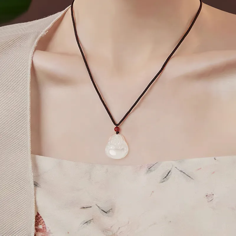 Central Fashion Chalcedony Jade Necklaces Unisex-2