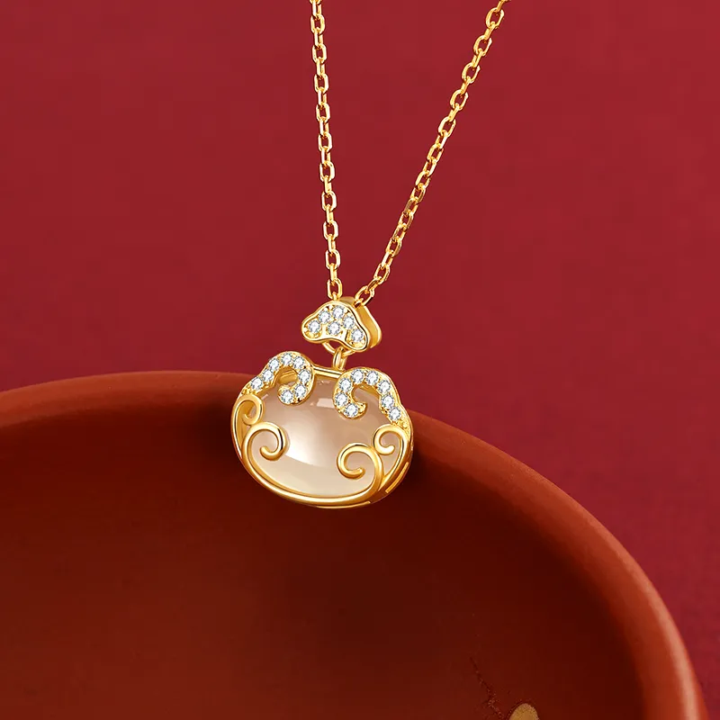 Central Fashion Chalcedony Jade Necklaces Women's-2
