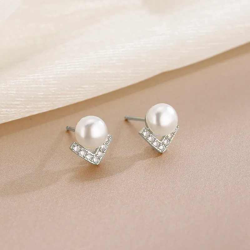 Central Fashion Pearl Stud Earrings Women's-1