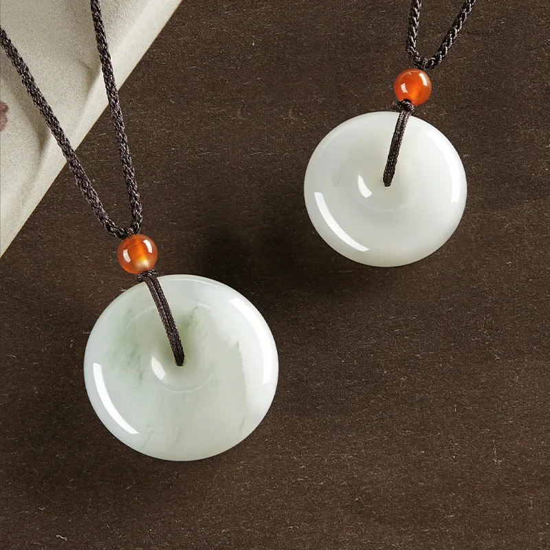 Central Fashion Tianshan Jade Necklaces Unisex-2