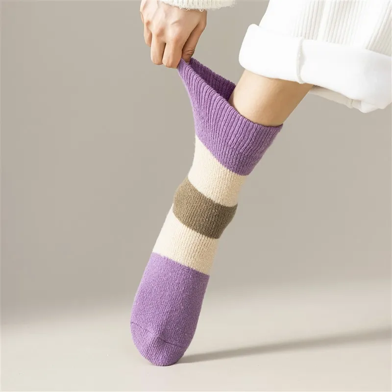 MIIOW Mid Calf Socks Women's Combo Set-4