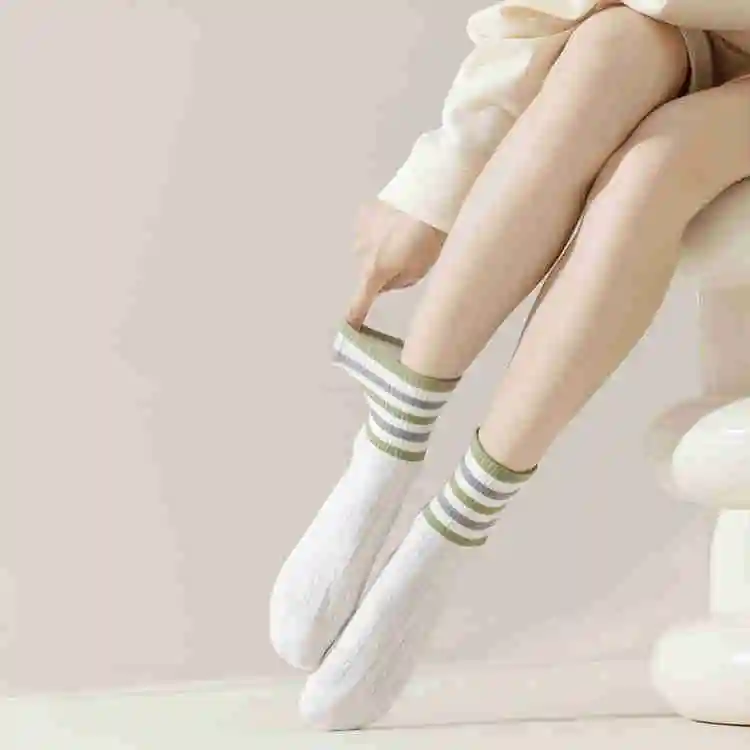 MIIOW Mid Calf Socks Women's 5 Pack-7