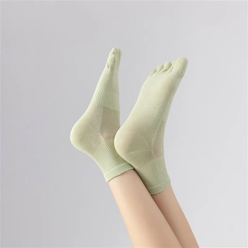 MIIOW Mid Calf Socks Women's 5 Pack-11