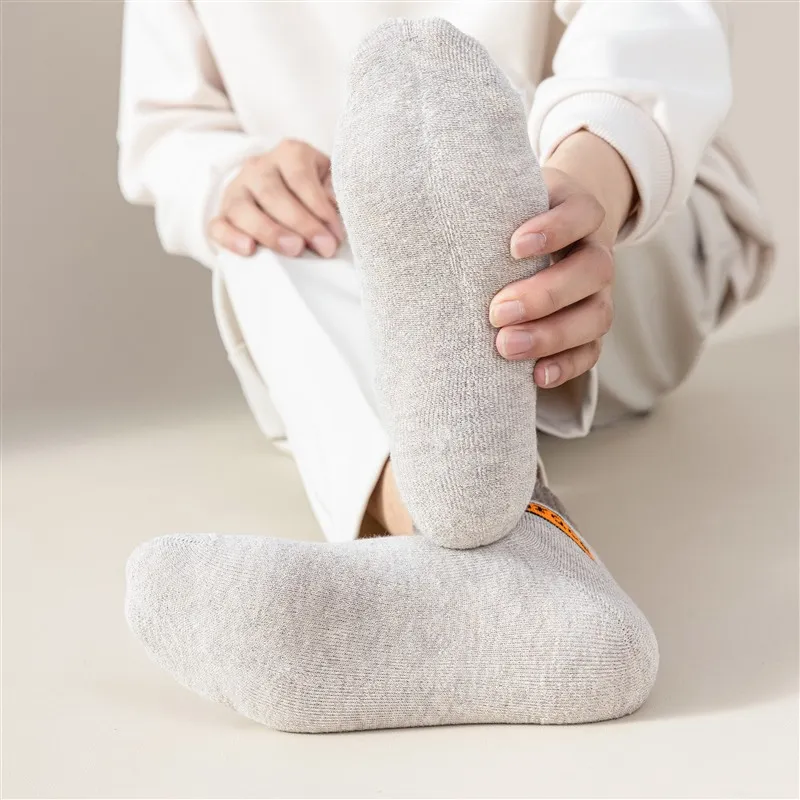 MIIOW Mid-Calf Socks Men's Combo Set-4