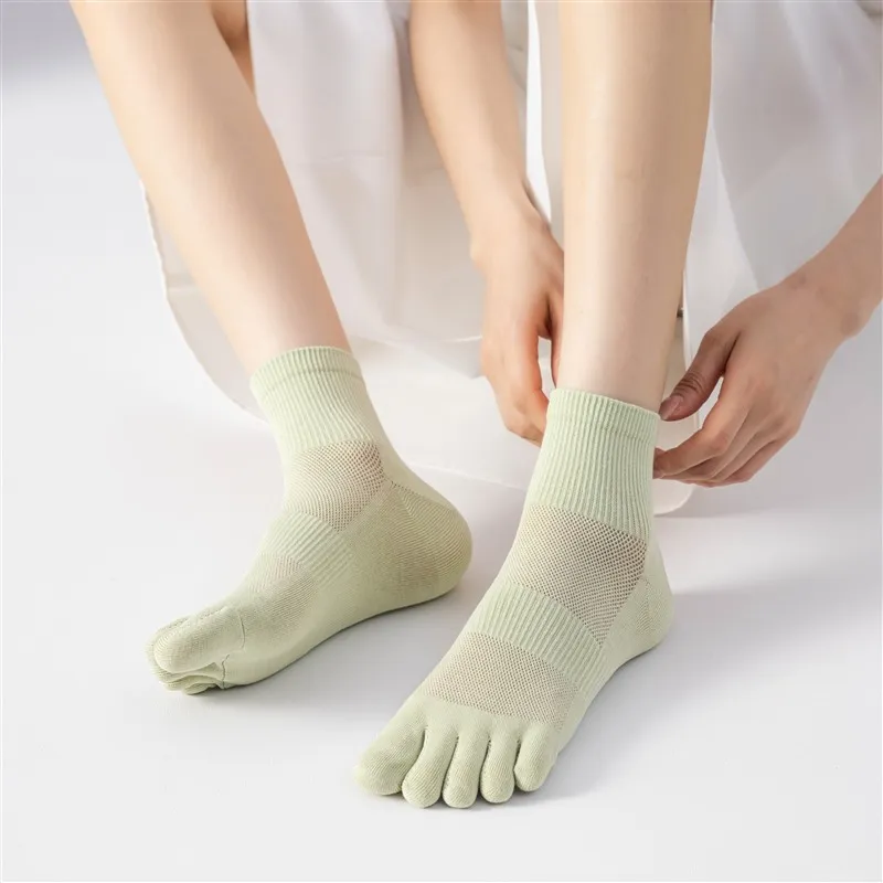 MIIOW Mid Calf Socks Women's 5 Pack-13