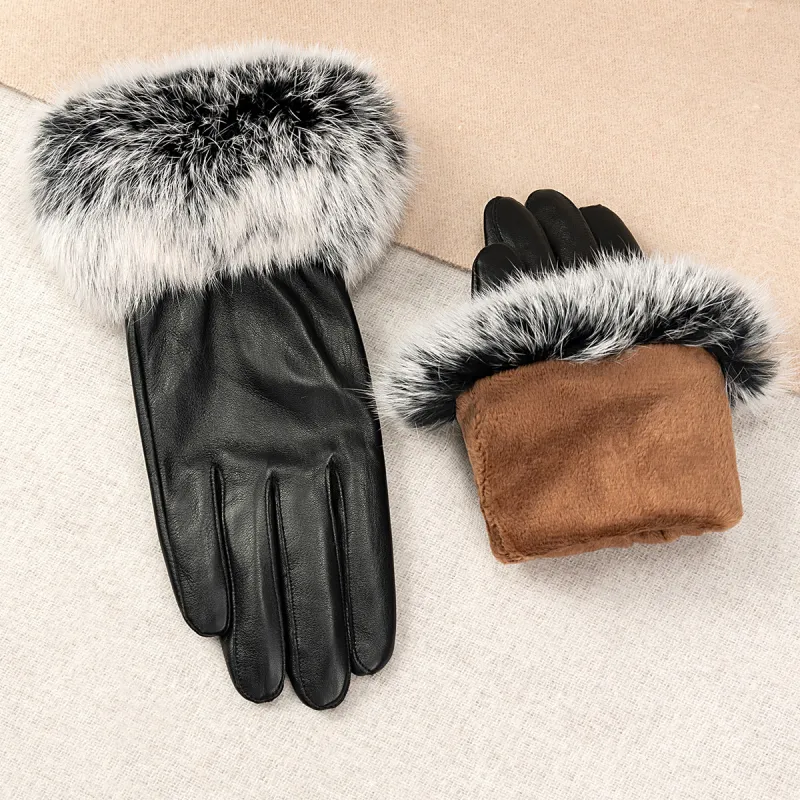 Shanghai Story Sheepskin Knit Gloves Women's Black-10