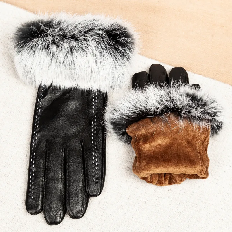 Shanghai Story Sheepskin Knit Gloves Women's Black-5