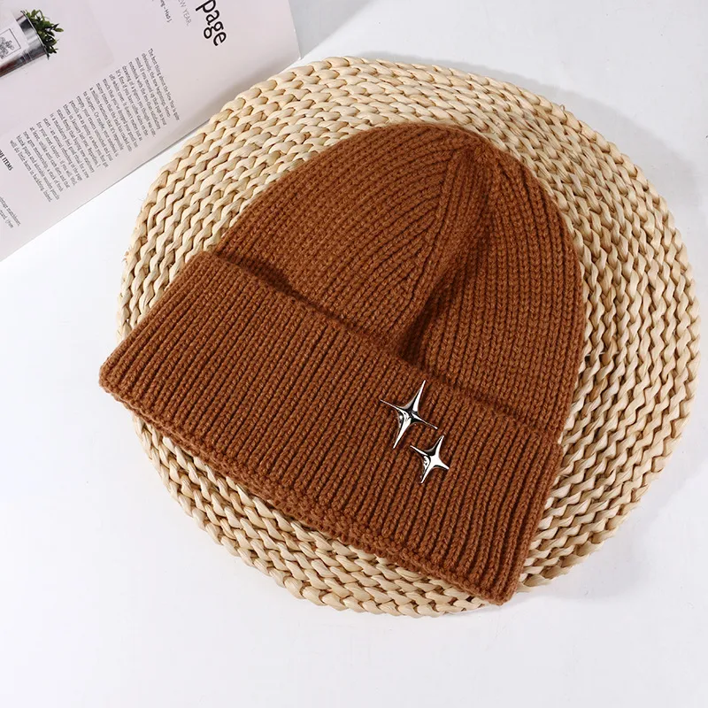 Yi Bu Kang Acrylic Beanies Unisex-10