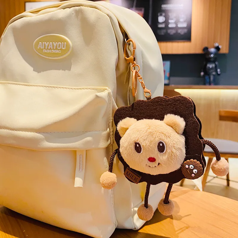 Yi Bu Kang Plush Pendants Unisex-3