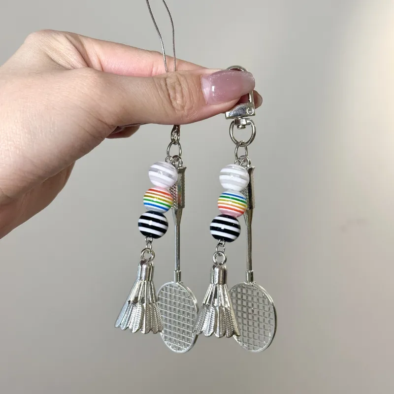 Yi Bu Kang Metal Pendants Unisex-2