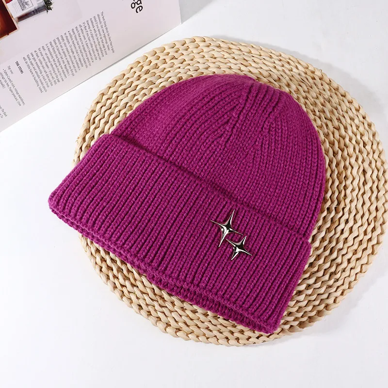 Yi Bu Kang Acrylic Beanies Unisex-12