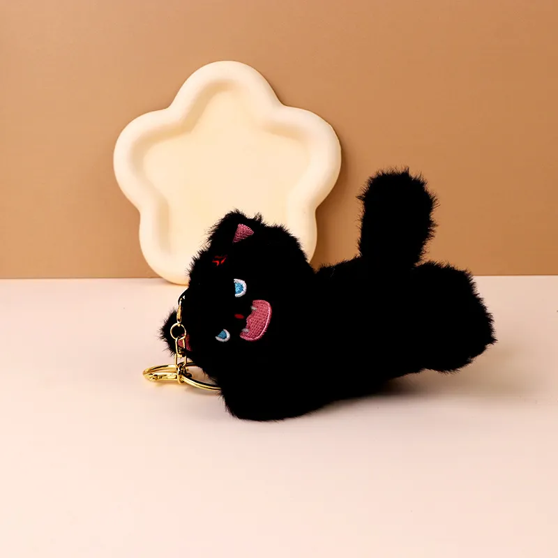 Yi Bu Kang Plush Pendants Unisex-4