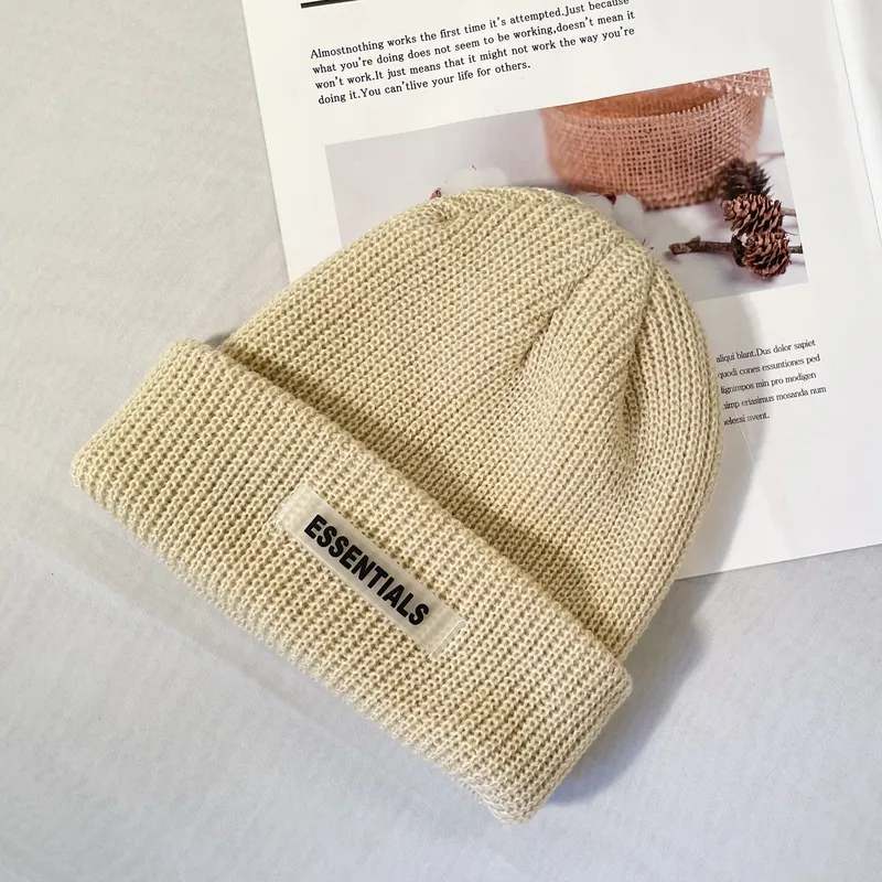 Yi Bu Kang Acrylic Beanies Unisex-11