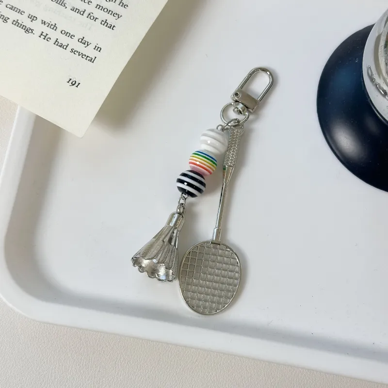 Yi Bu Kang Metal Pendants Unisex-4
