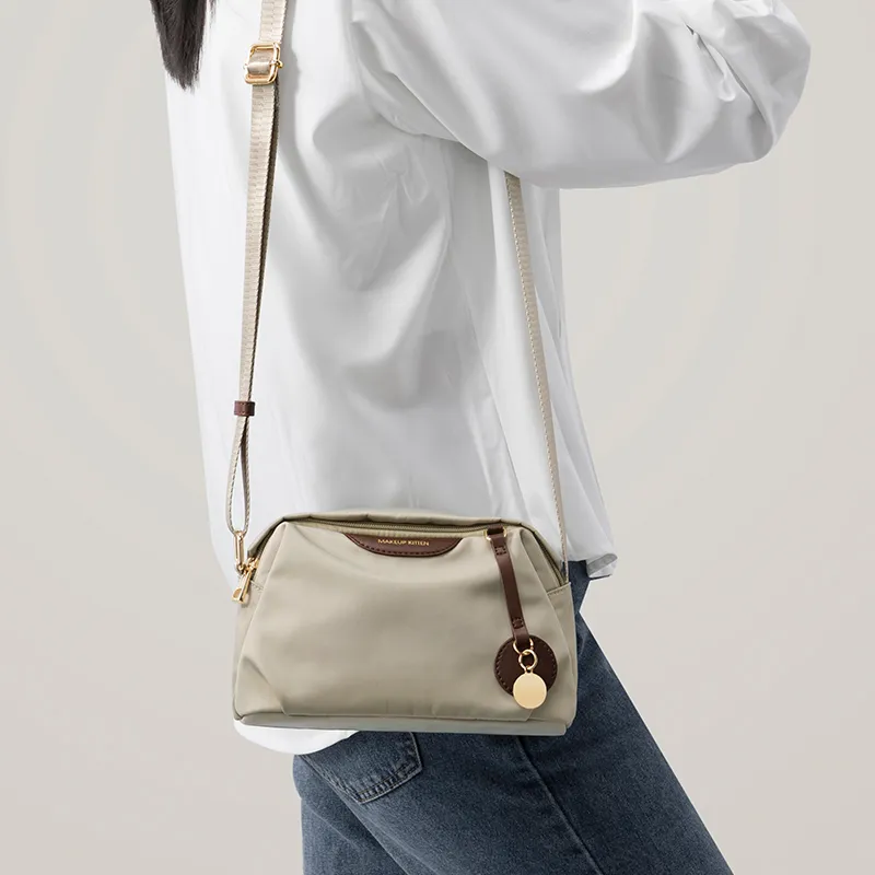 MAKEUP KITTEN Synthetic Leather Shoulder Bag Crossbody Bag Medium Size Women's Khaki-8