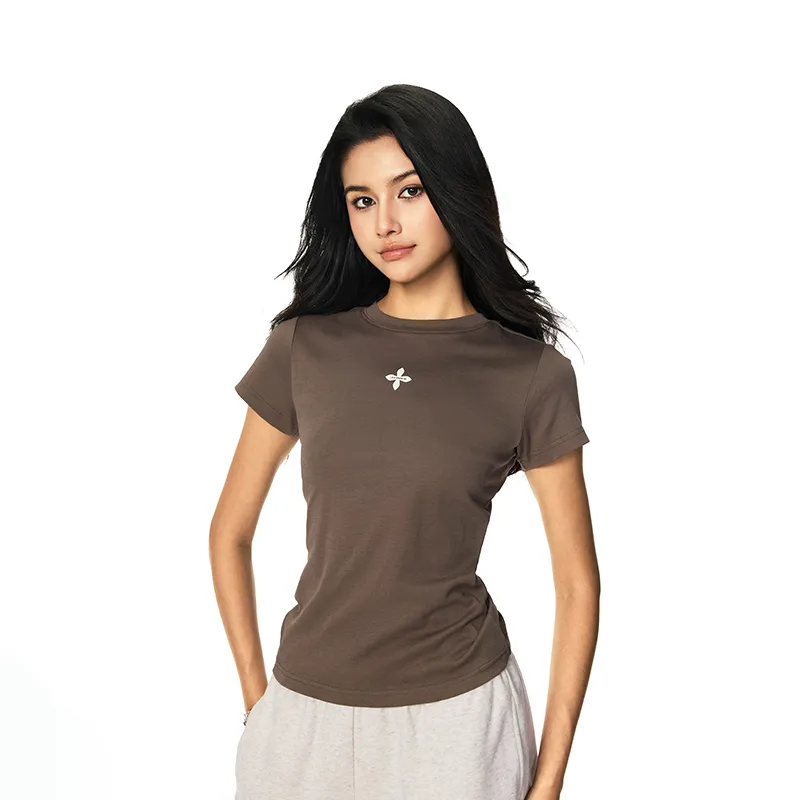 A Chock Set in Sleeve T Shirt Women's-8