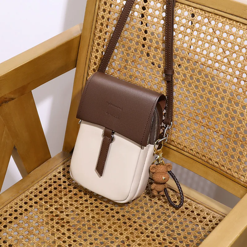 CNNCOO Cow Leather Cell Phone Pouch Women's White & Coffee-4