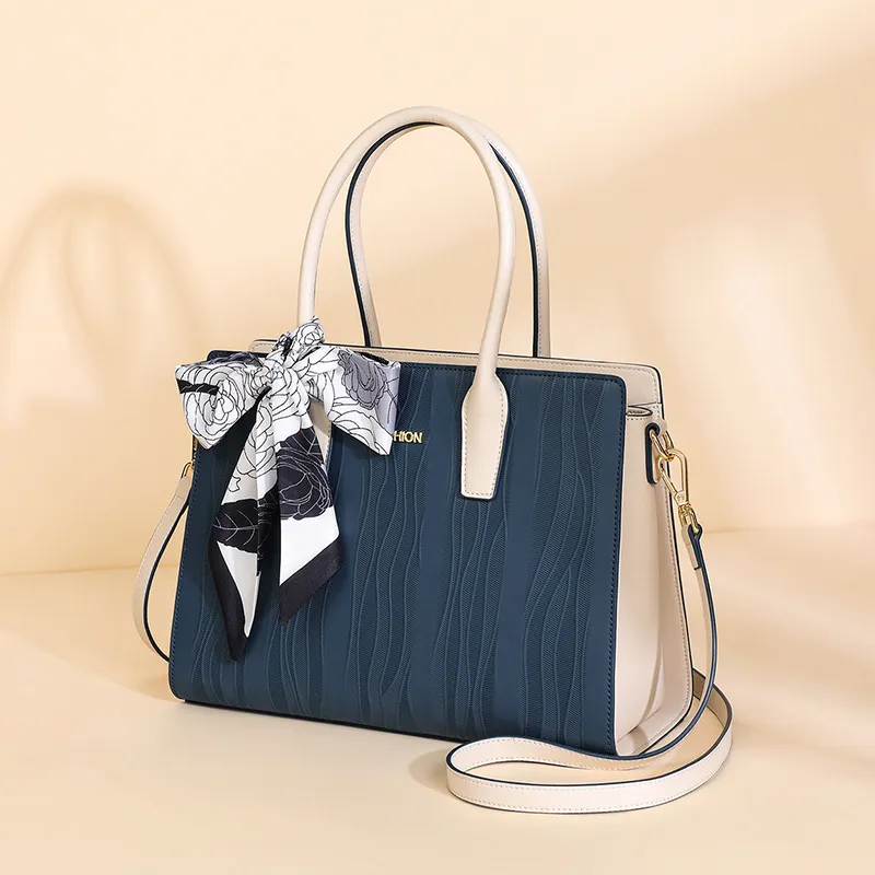 CNNCOO Cow Leather One Shoulder Handbag Women's Blue-1