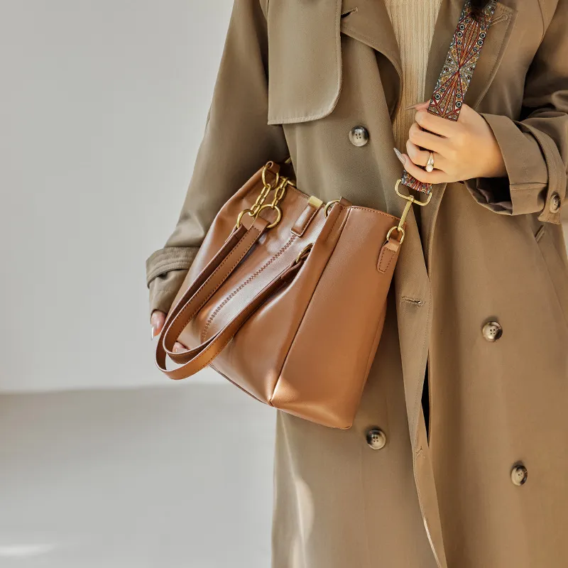CNNCOO Synthetic Leather Tote Portable Crossbody Bag, Shoulder Bag Women's Cocoa Brown-3