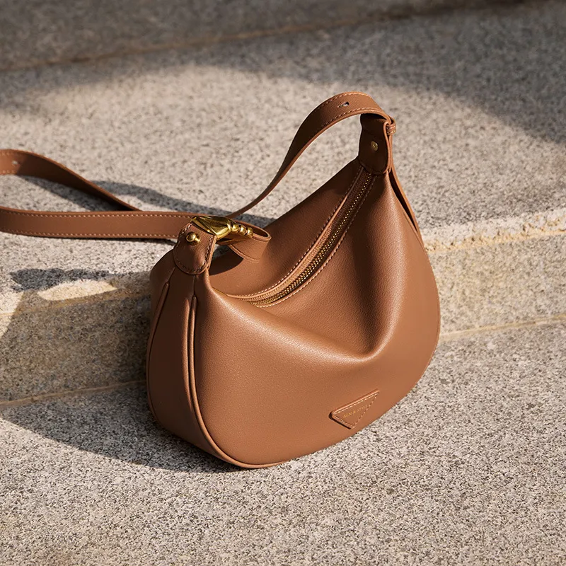 CNNCOO Synthetic Leather Shoulder Bag Regular Women's Ecru & Apricot/Caramel Brown/Midnight Black-10