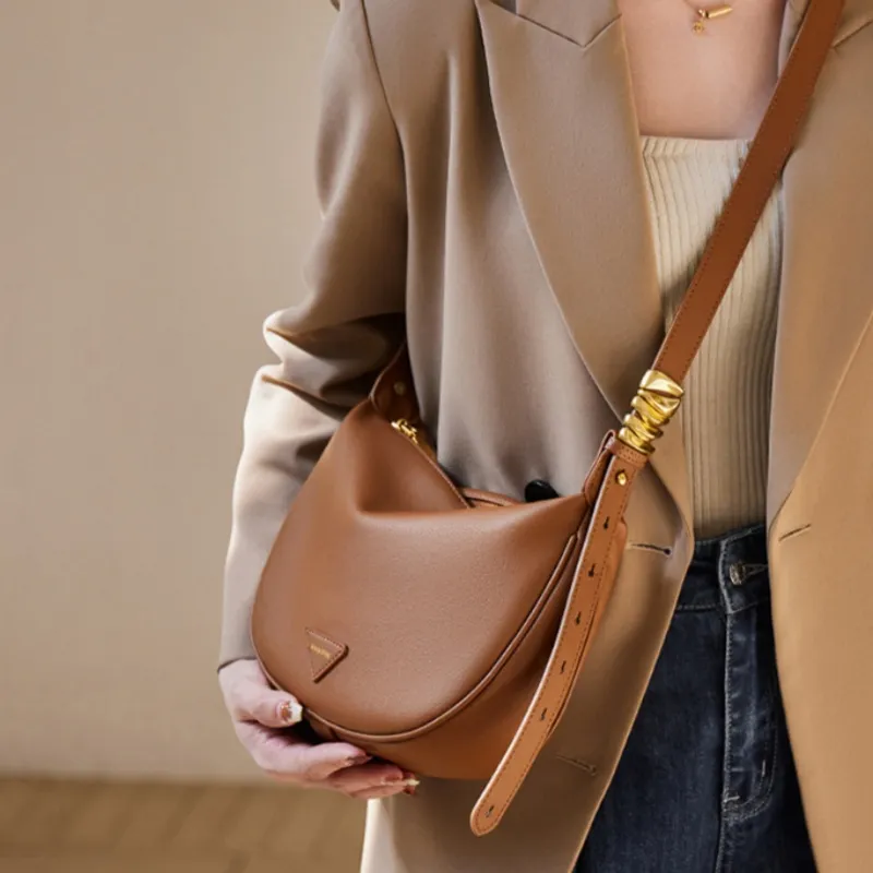 CNNCOO Synthetic Leather Shoulder Bag Regular Women's Ecru & Apricot/Caramel Brown/Midnight Black-8
