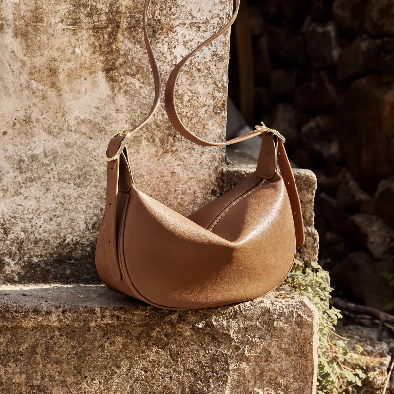 CNNCOO Synthetic Leather Shoulder Bag Women's Caramel Brown/Cream Apricot-4