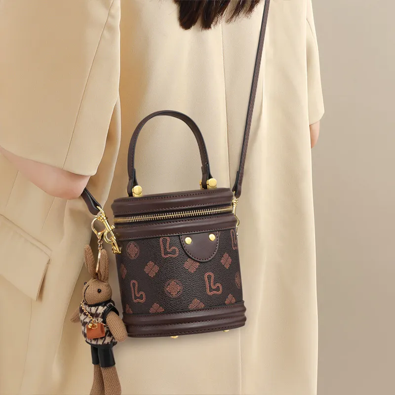 CNNCOO Synthetic Leather Bucket Bag, One Shoulder Handbag Regular Women's Coffee-1