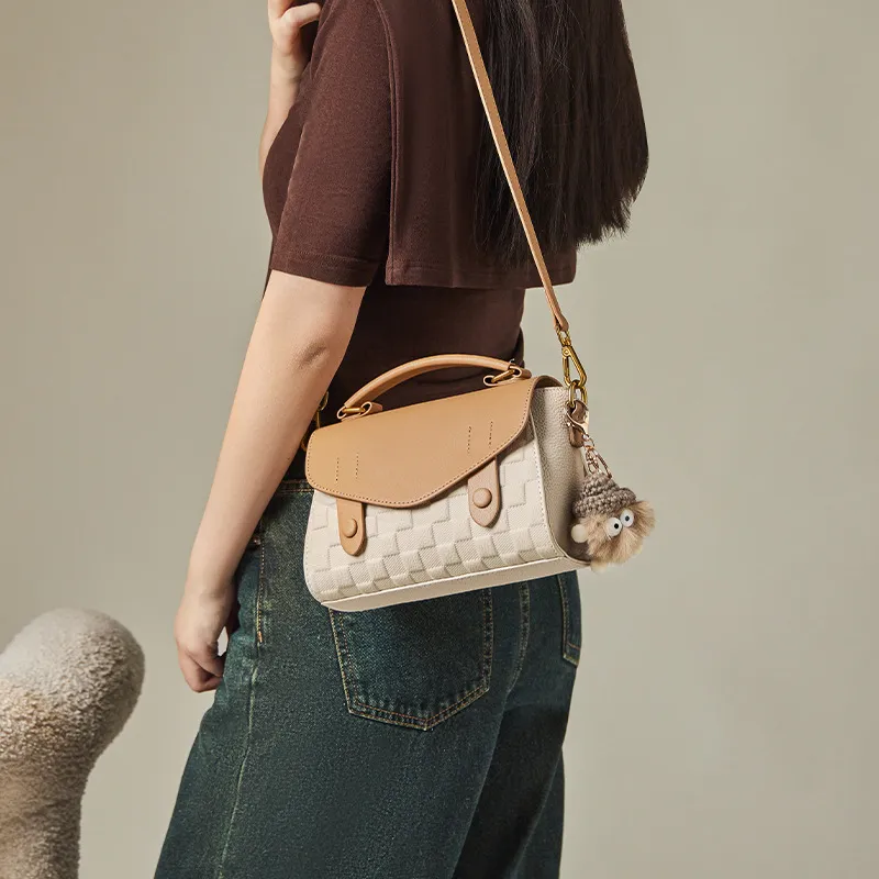 CNNCOO Cow Leather Shoulder Bag, Crossbody Bag, Handbag Regular Women's Ecru & Apricot-2