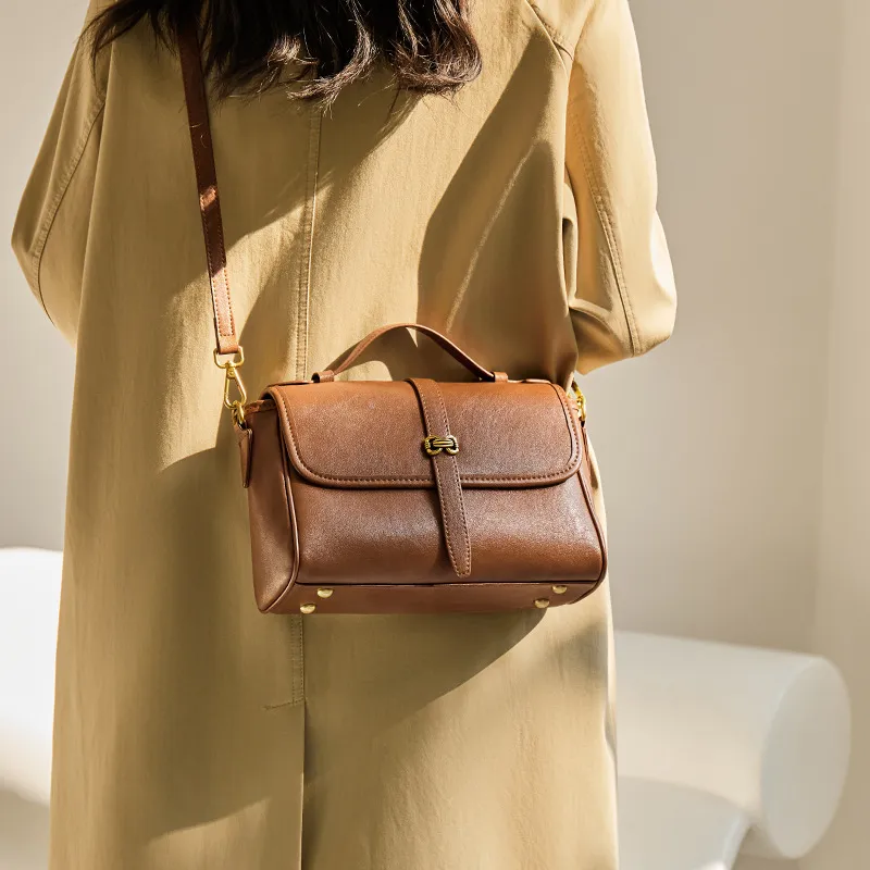 CNNCOO Synthetic Leather Handbag Women's Vegetable Tanned Brown-4