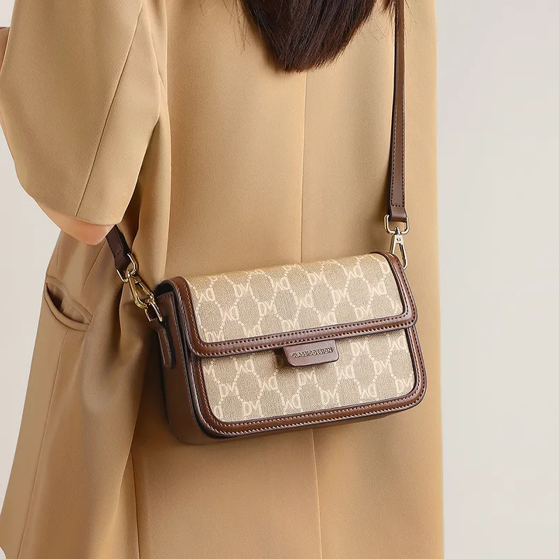 CNNCOO Synthetic Leather Small Square Bag, Crossbody Bag, Shoulder Bag Regular Women's Coffee Brown-1