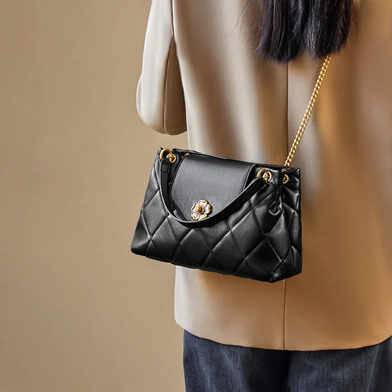 CNNCOO Synthetic Leather Shoulder Bag Regular Women's Midnight Black/Ecru-2